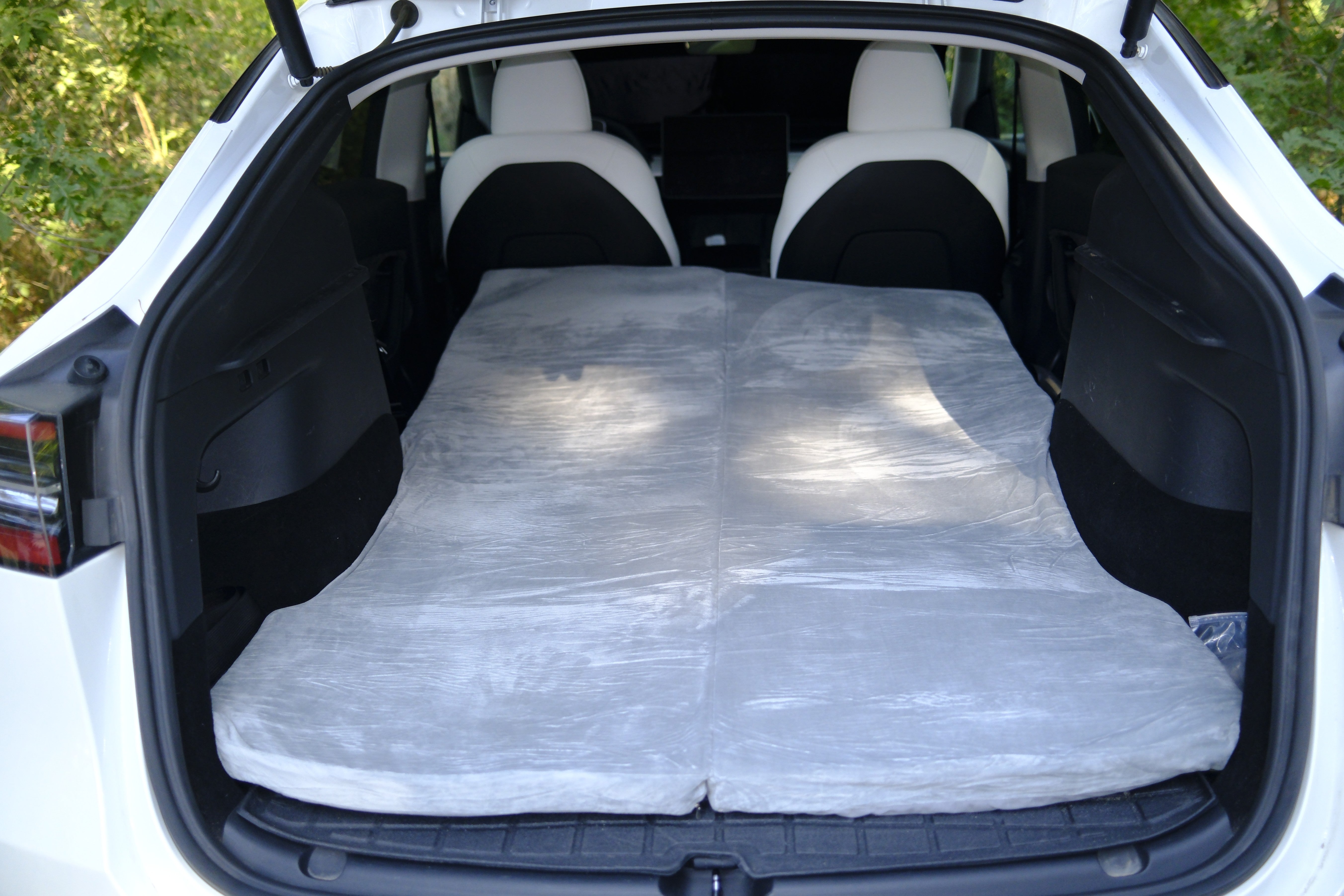 Matelas de camping en mousse à mémoire de forme pour Tesla Model Y/Juniper