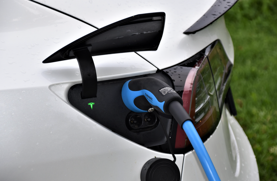How long do electric vehicle batteries last?
