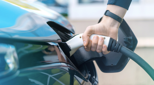How To Charge US Electric Car In EU? 7 Important EV Charging Standards
