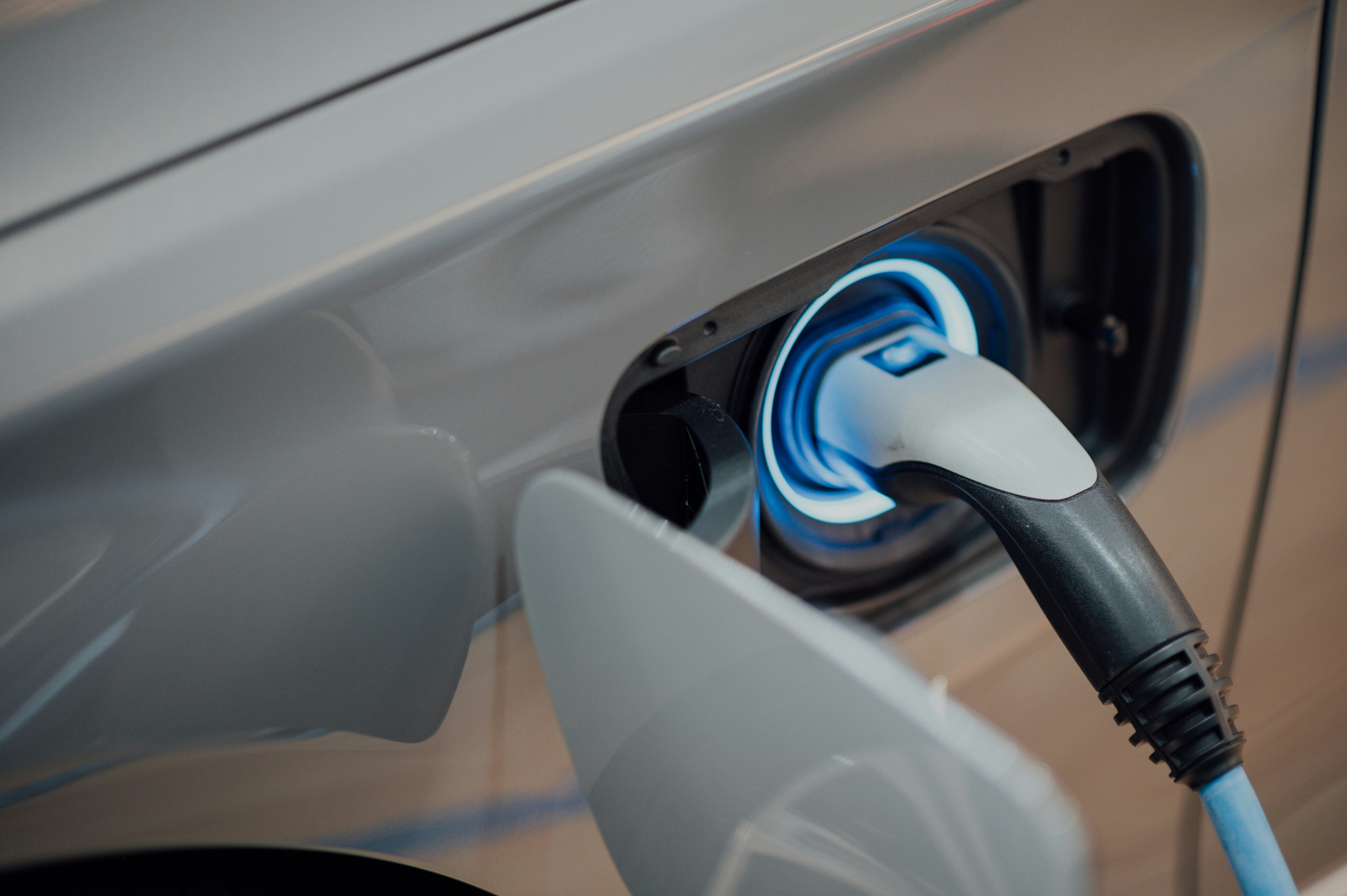 How to Tell If Your Electric Car Supports Fast Charging?