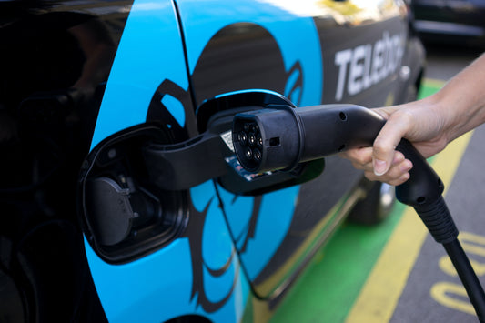 Can you charge an electric car with an extension cable?