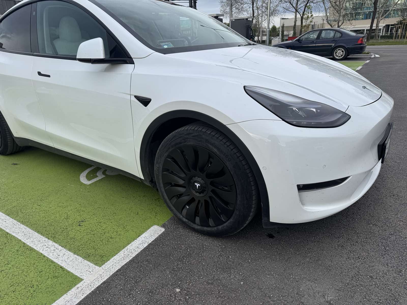 Tesla Model Y Wheel Covers
