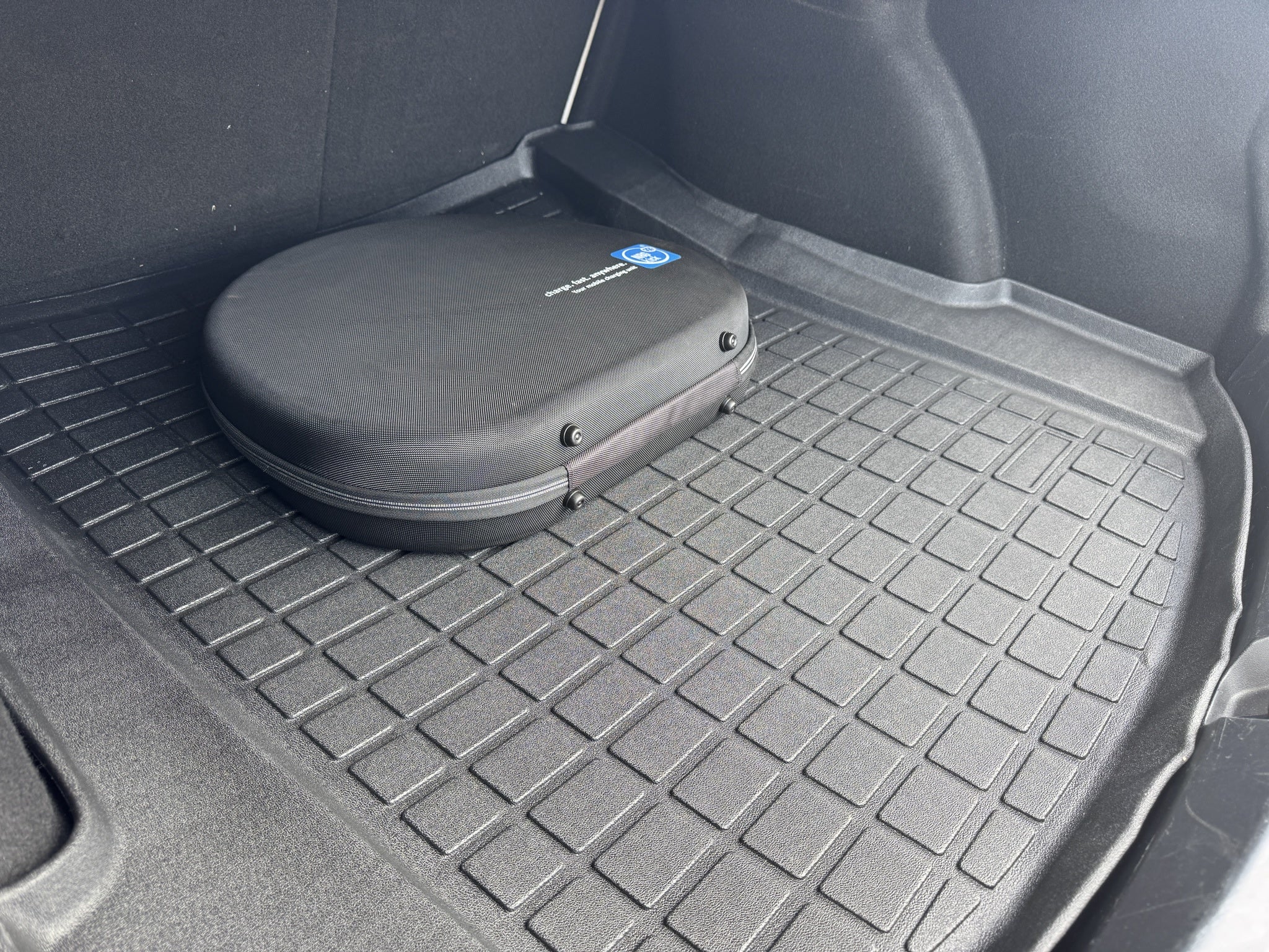 Tapis de sol toutes saisons en TPE pour Tesla Model 3 (2017-2023) 